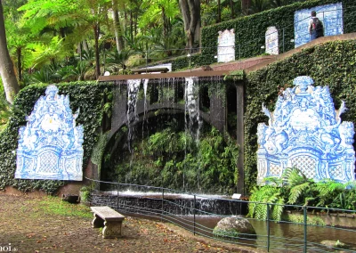 Funchal - Tropischer Garten Monte Palace - Wasserfall