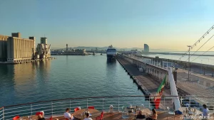Barcelona - Kreuzfahrthafen - Liegeplatz