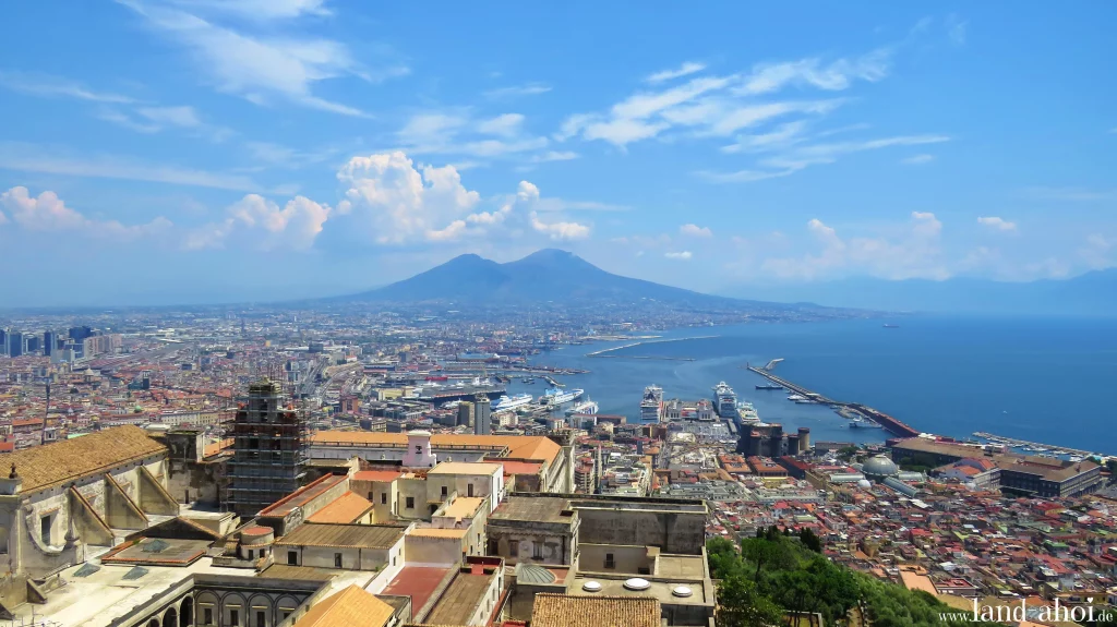 Neapel Kreuzfahrthafen