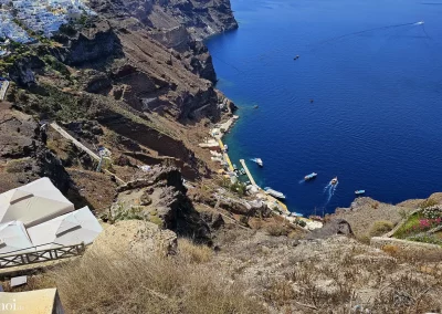 Blick auf den Alten Hafen von Fira