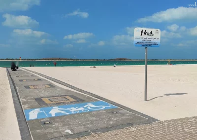 Abu Dhabi Beach Zugang