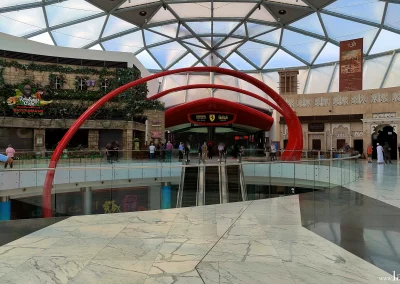 Abu Dhabi - Yas Mall - Ferrari World